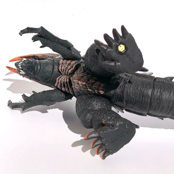 Bandai Ultraman Kaiju DX Tsurugi Demaaga Action Figure 2015 Ultra Monster Vinyl - Picture 13 of 16